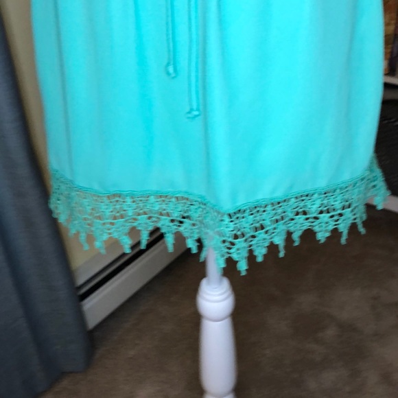 B. Smart Crochet Hem Dress in Green Size 7/8 - Picture 4 of 8